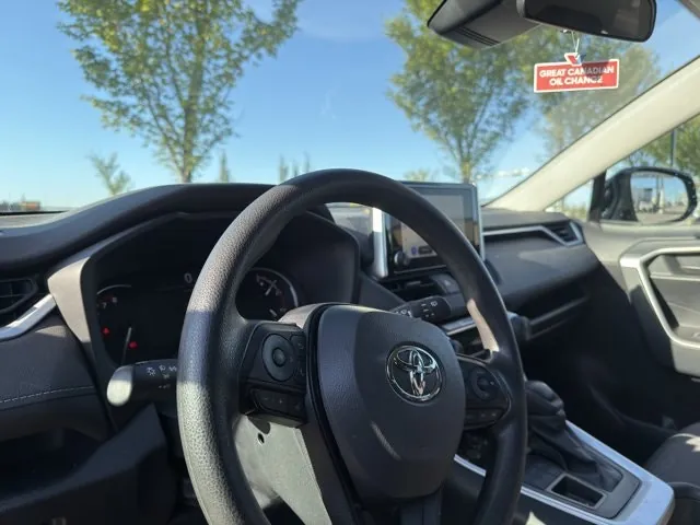 Toyota Rav4 2025 photo 4