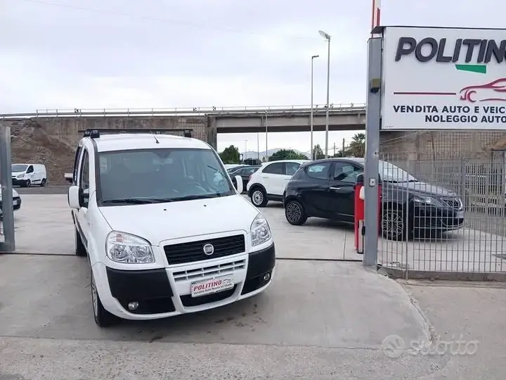 Fiat Doblo 2009 photo 2