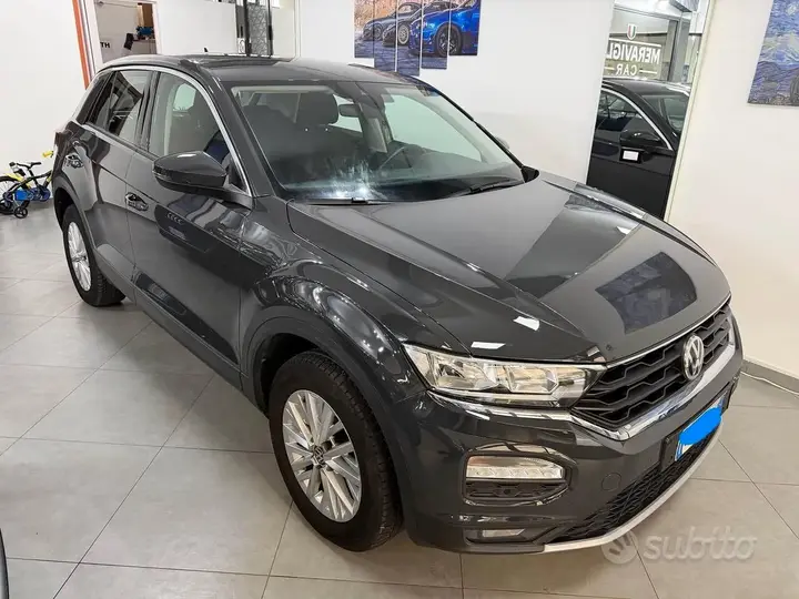Volkswagen T-Roc 2020 photo 2