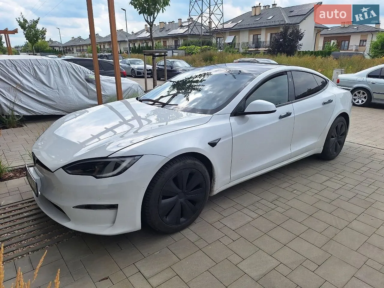 Tesla Model S 2022 photo 3