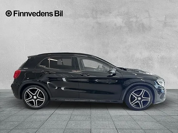 Mercedes-Benz Gla 2015 photo 2
