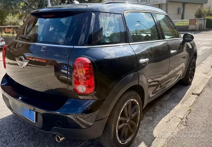 Mini Countryman 2016 photo 2