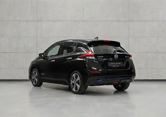 Nissan Leaf 2022 photo 2