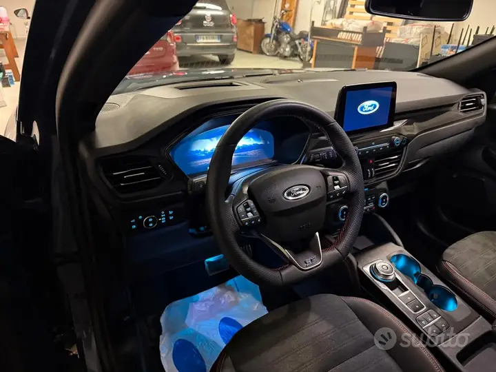 Ford Kuga 2023 photo 4