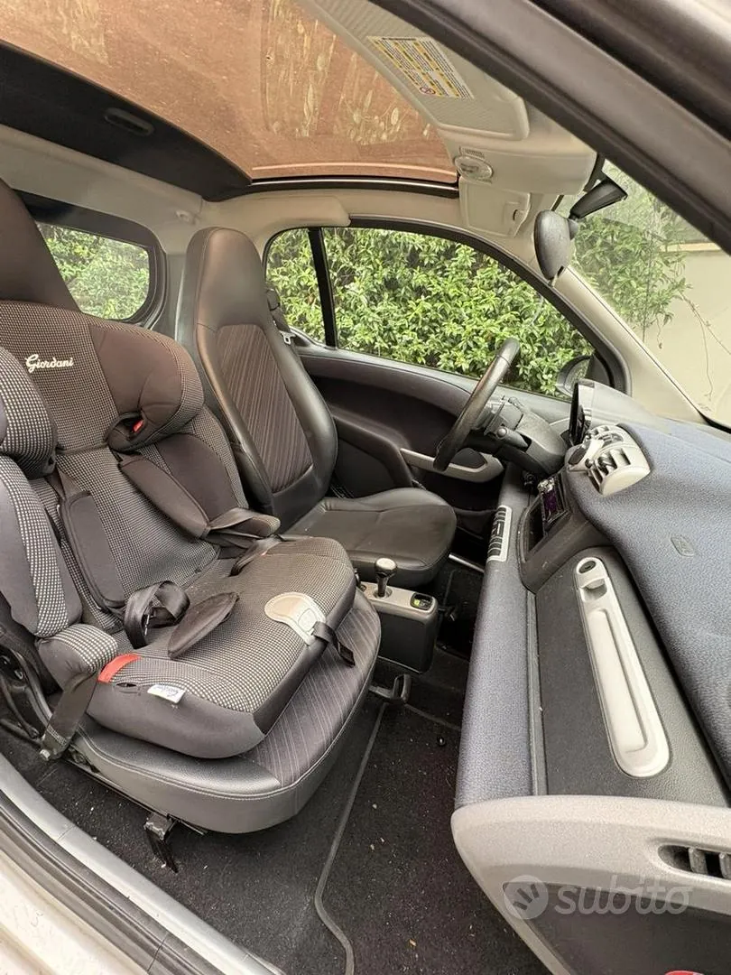 Smart Fortwo 2012 photo 5