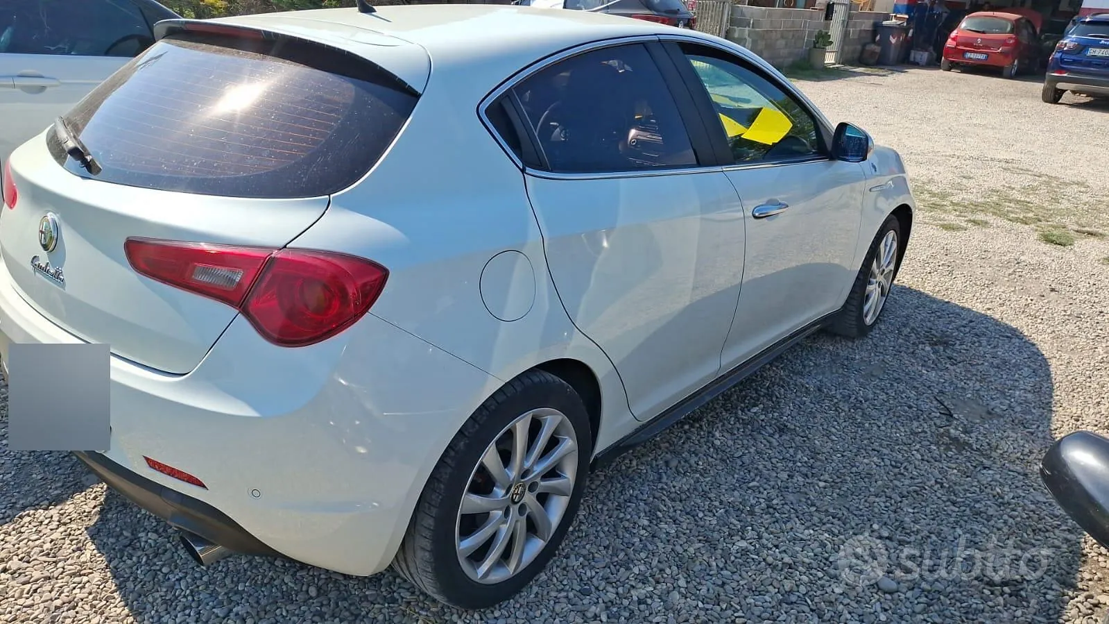 Alfa Romeo Giulietta 2010 photo 2