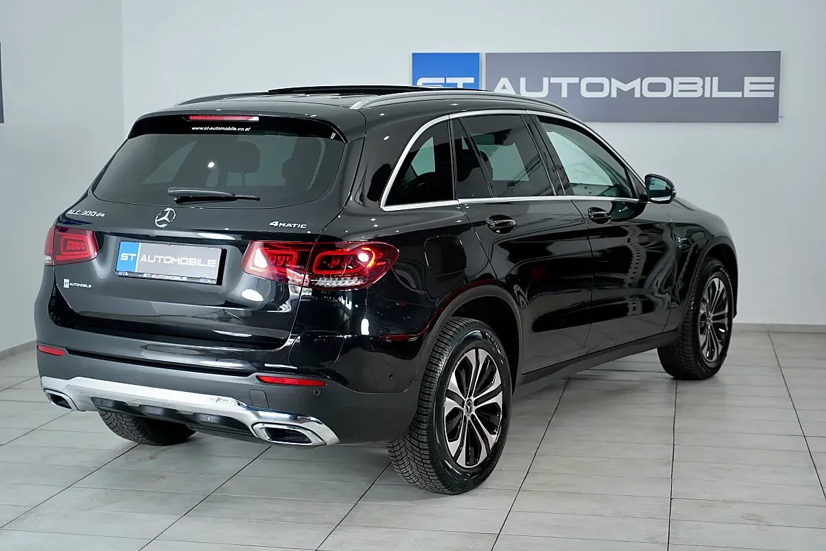 Mercedes-Benz Glc-Class 2020 photo 3