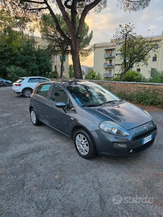 Fiat Grande Punto 2015 photo 3