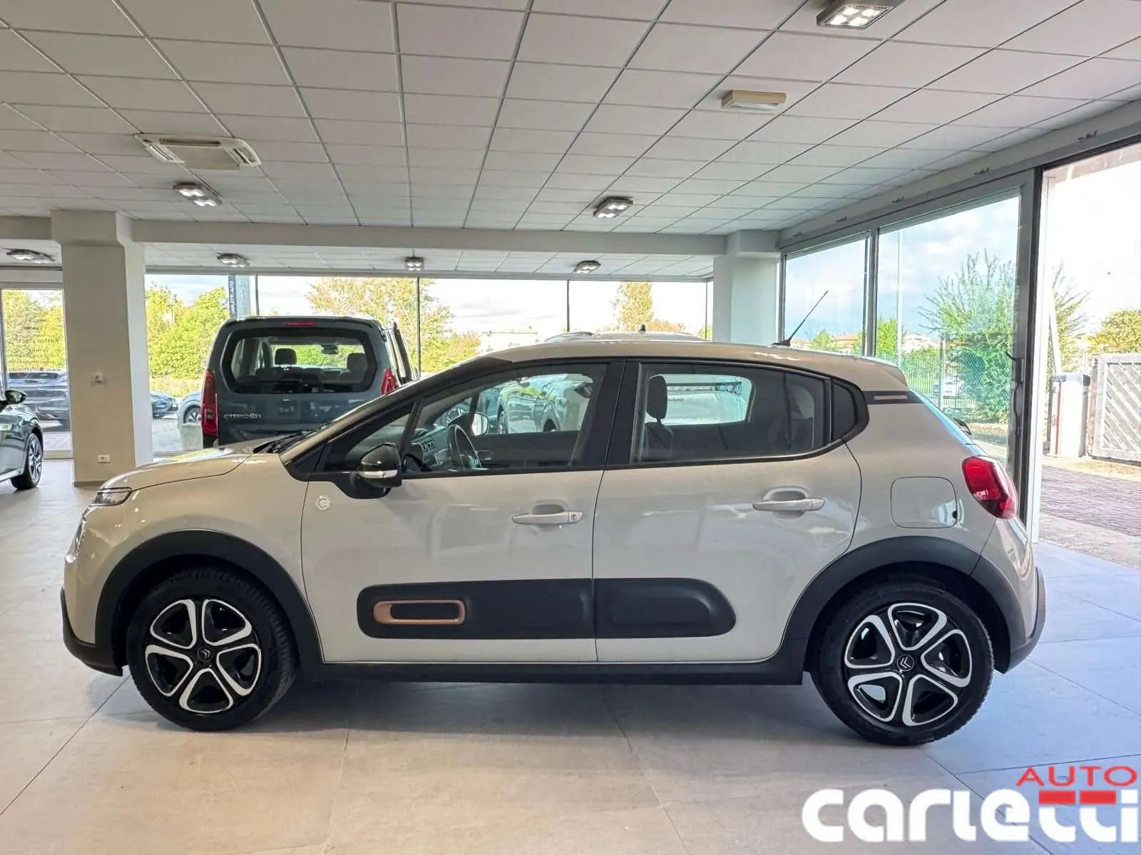 Citroen C3 2023 photo 4