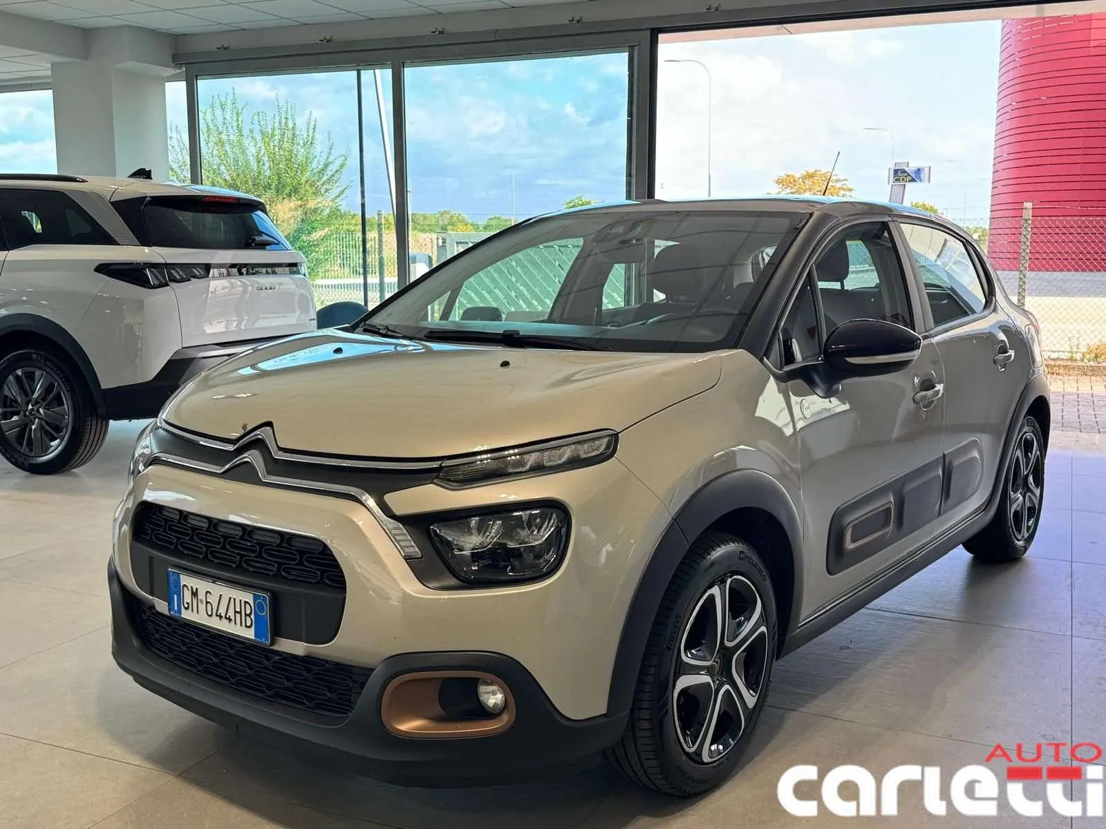 Citroen C3 2023 photo 2