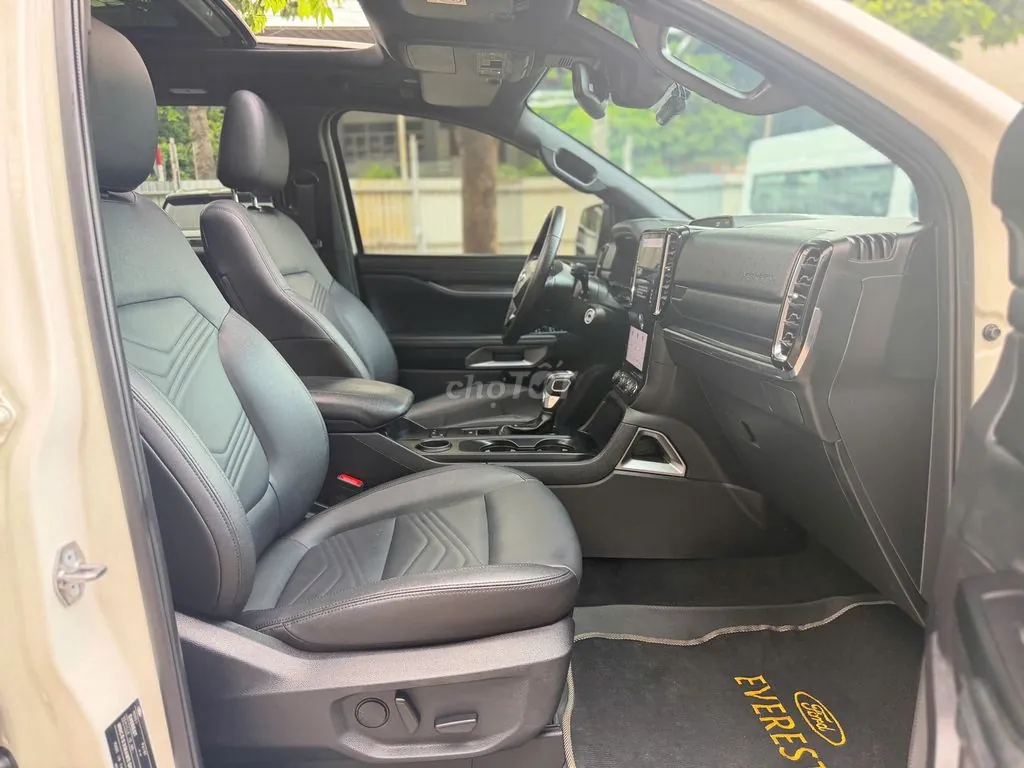 Ford Everest 2025 photo 4