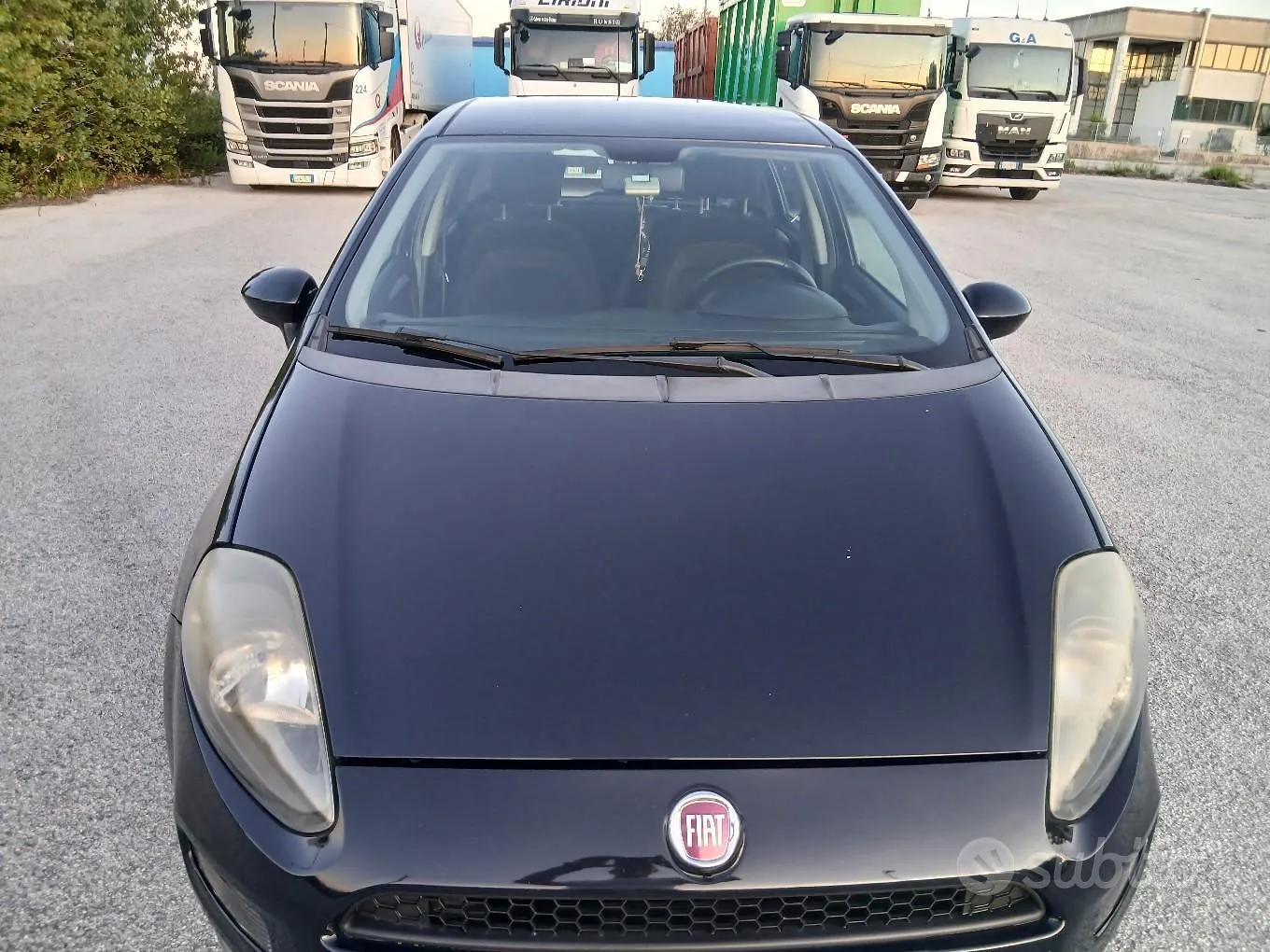Fiat Grande Punto 2016 photo 2