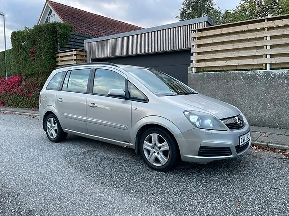 Opel Zafira 2006 photo 2