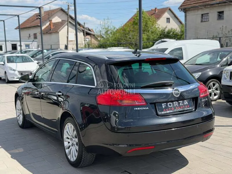 Opel Insignia 2011 photo 4