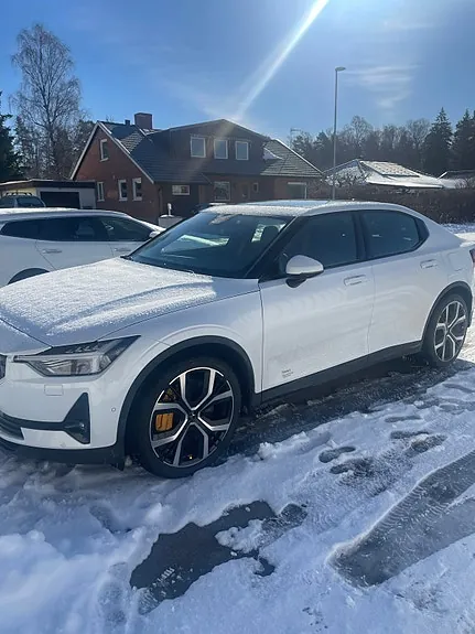 Polestar 2 2021 photo 3