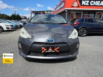 Toyota Aqua 2013 photo 3