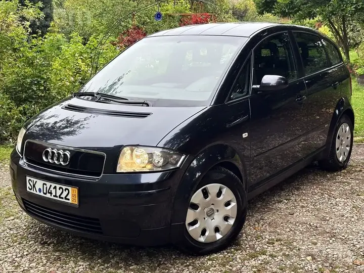 Audi A2