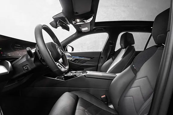 BMW I5 2025 photo 2