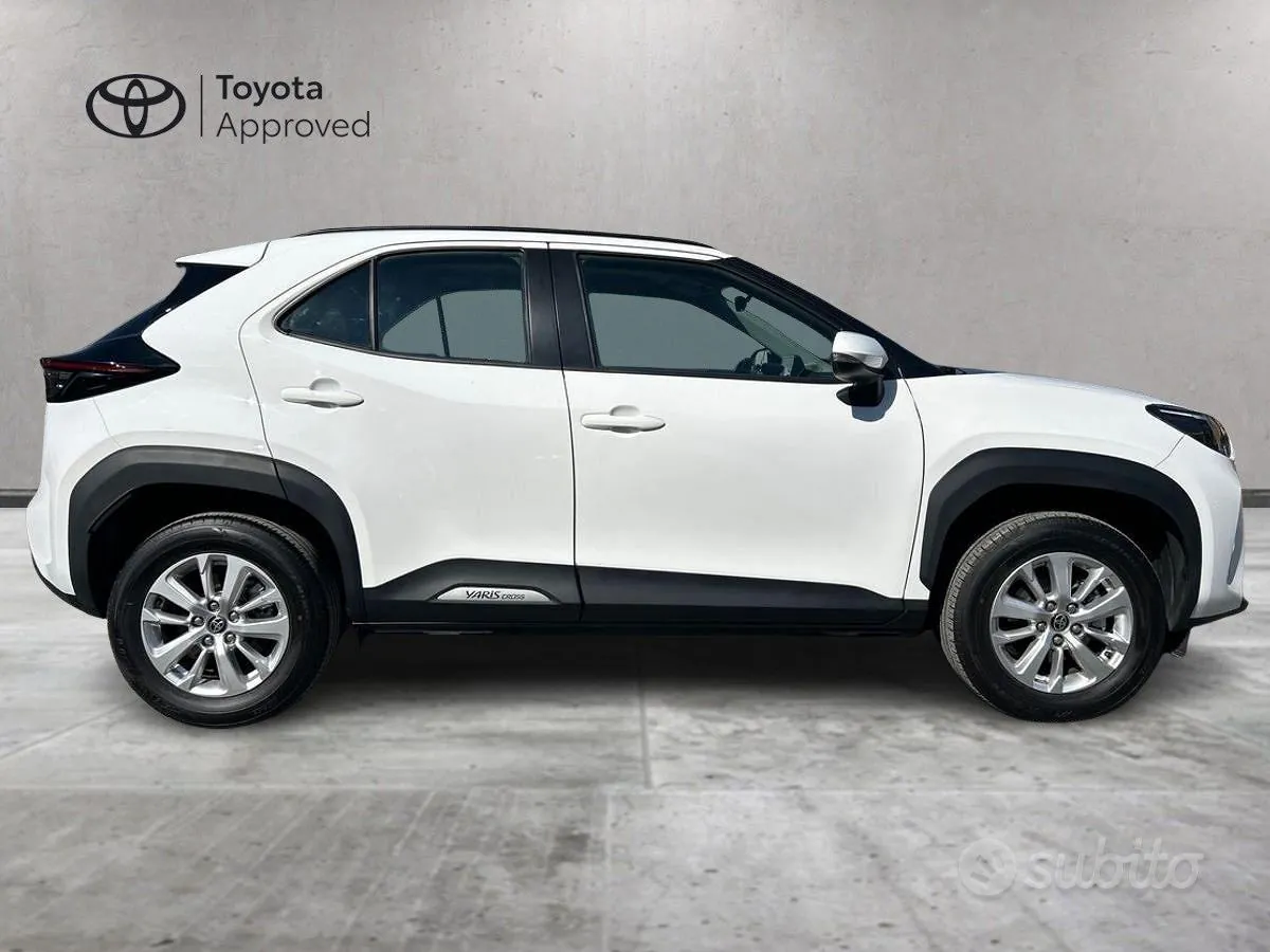 Toyota Yaris Cross 2026 photo 4