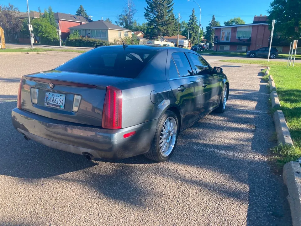 Cadillac Sts 2007 photo 2