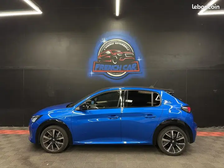 Peugeot 208 2019 photo 3