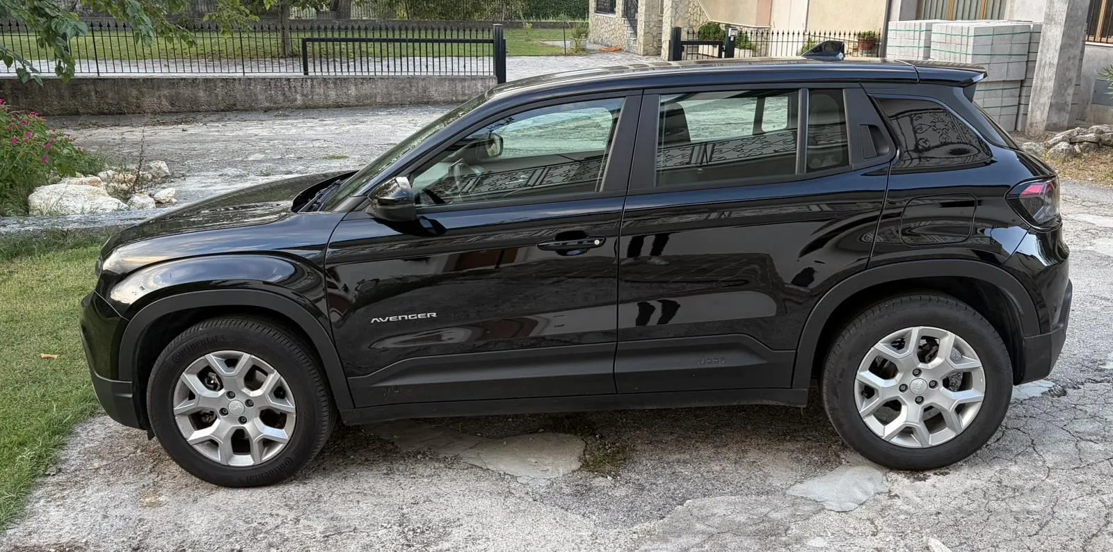 Jeep Avenger 2024 photo 3