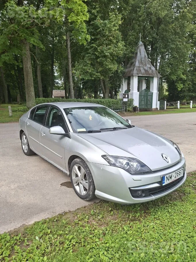 Renault Laguna 2008 photo 2