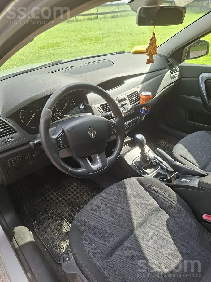 Renault Laguna 2008 photo 5
