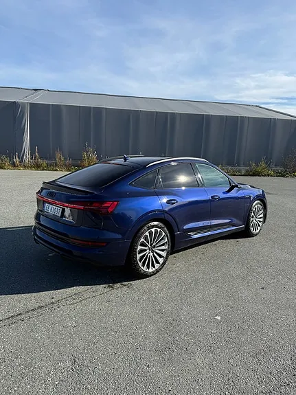 Audi E-Tron Sportback 2021 photo 2