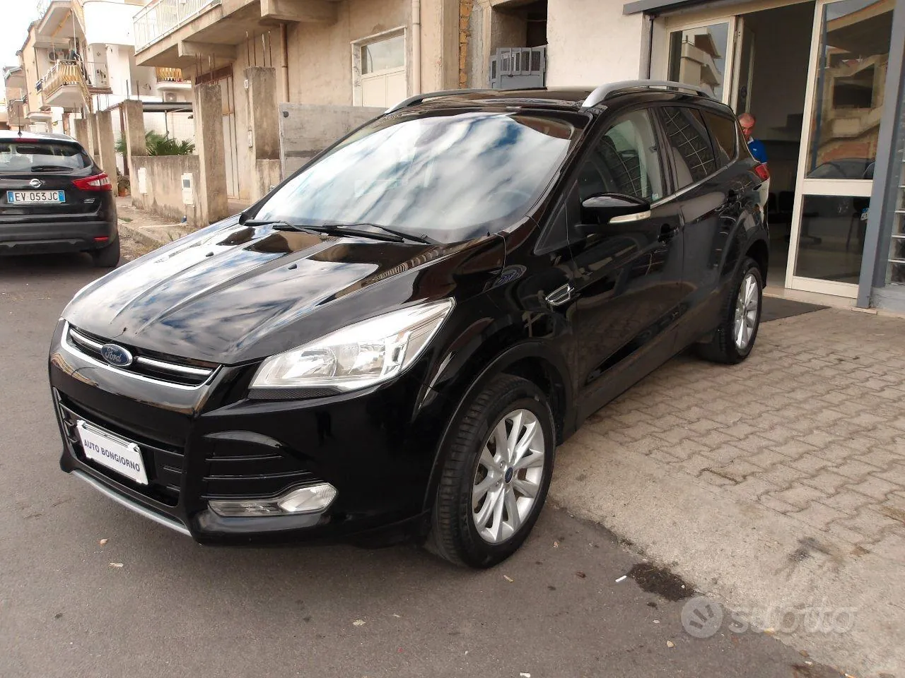 Ford Kuga 2015 photo 3