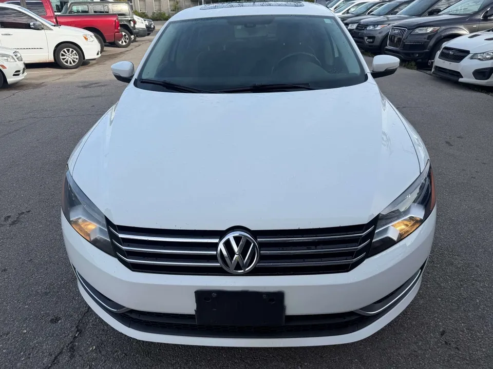 Volkswagen Passat 2015 photo 2