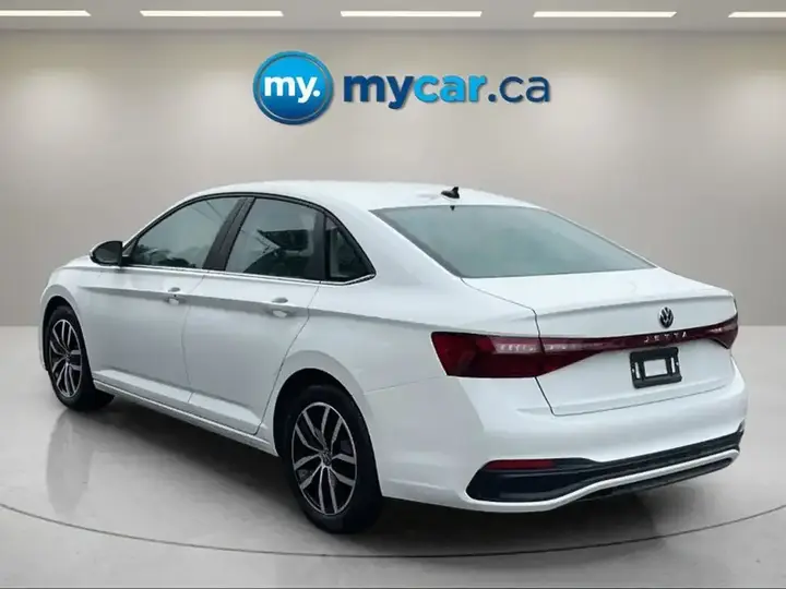 Volkswagen Jetta 2026 photo 4