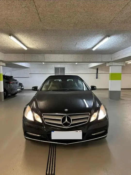 Mercedes-Benz E 220 Cabriolet