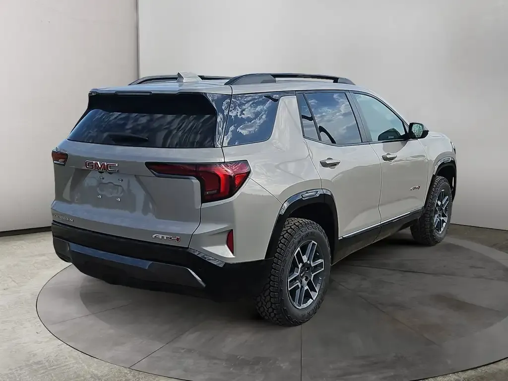 GMC Terrain 2027 photo 5