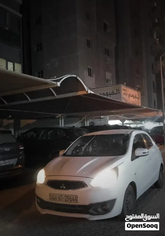 Mitsubishi Mirage 2017 photo 3