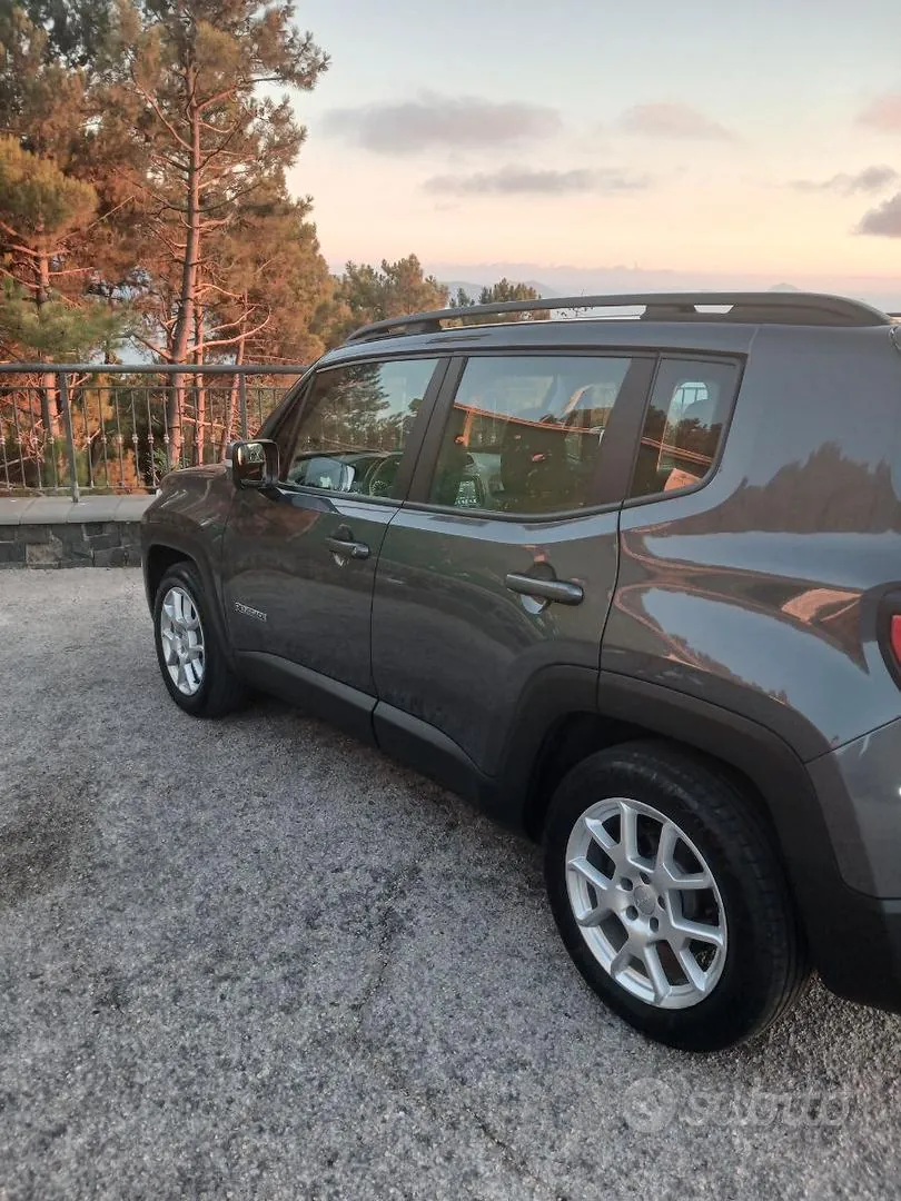 Jeep Renegade 2021 photo 2