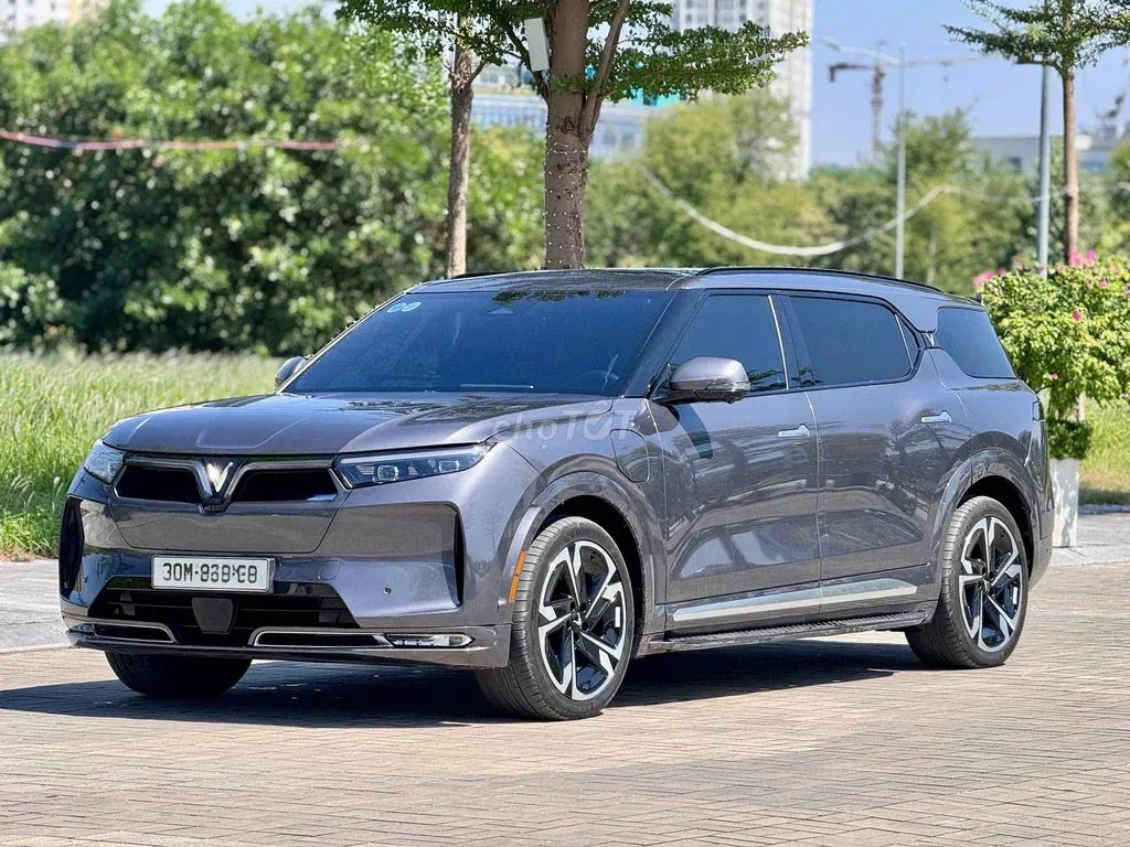 Vinfast Vf9