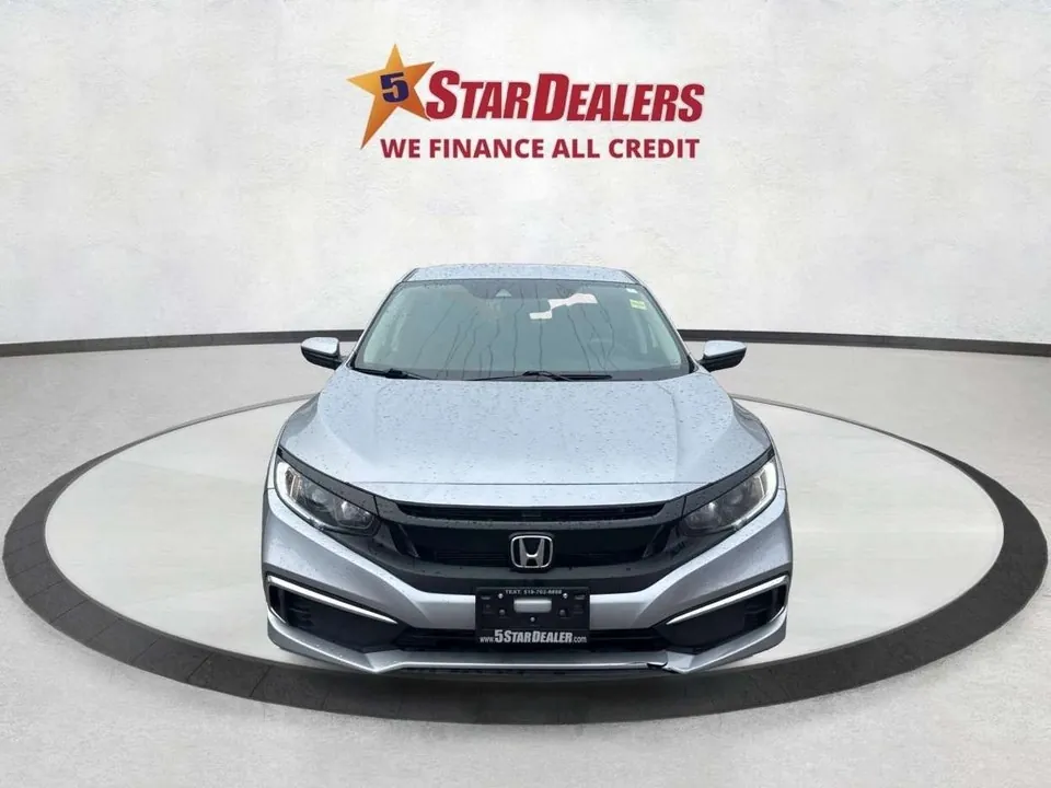 Honda Civic 2020 photo 2