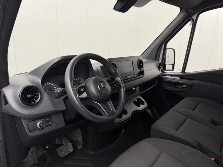 Mercedes-Benz Sprinter 2022 photo 3