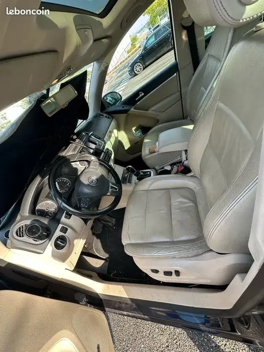 Volkswagen Tiguan 2011 photo 3