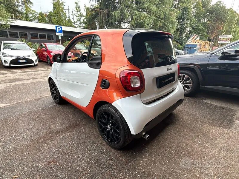 Smart Fortwo 2019 photo 5