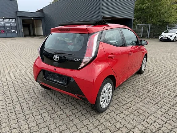 Toyota Aygo 2015 photo 4