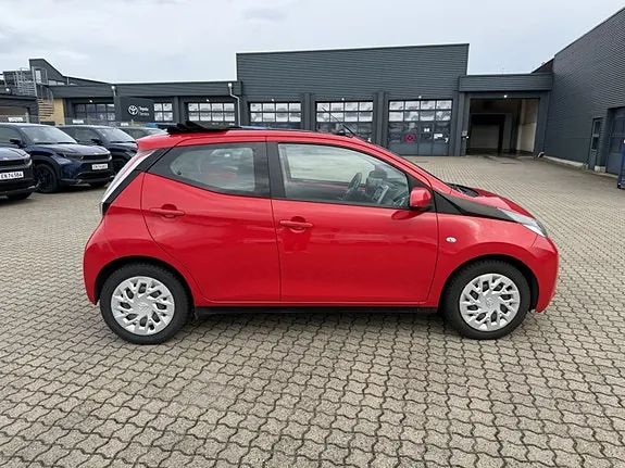Toyota Aygo 2015 photo 5