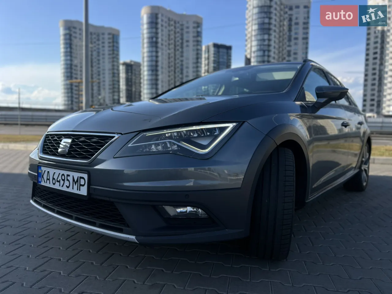 Seat Leon 2015 photo 2