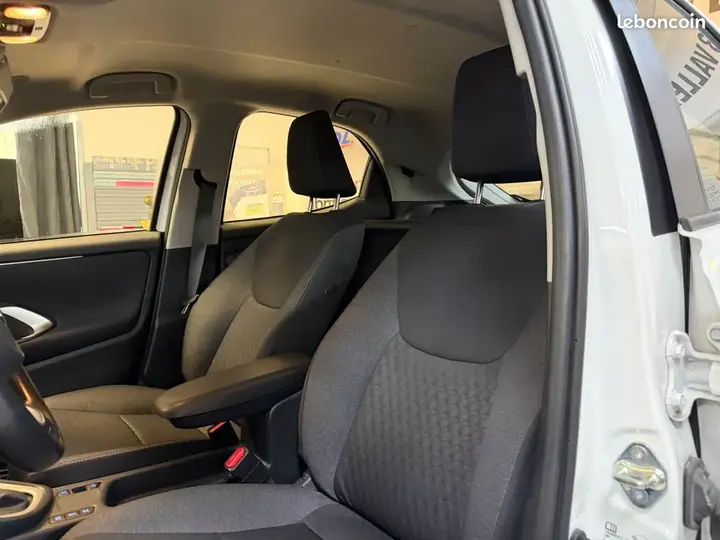 Toyota Yaris 2022 photo 3