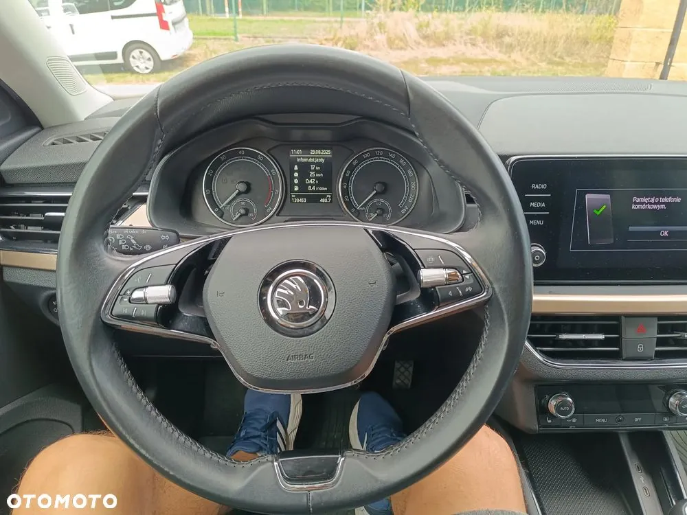 Skoda Scala 2021 photo 2