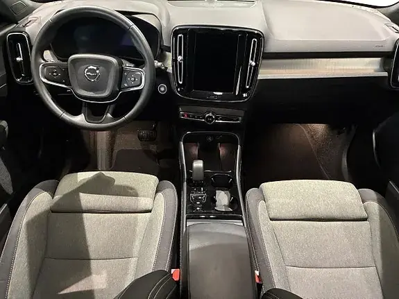 Volvo Xc40 2025 photo 5