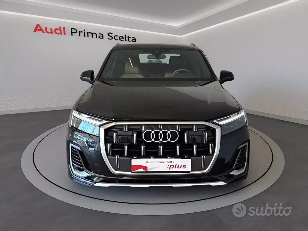 Audi Q7 2025 photo 2