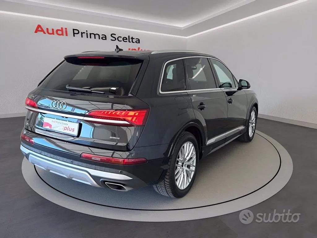 Audi Q7 2025 photo 4