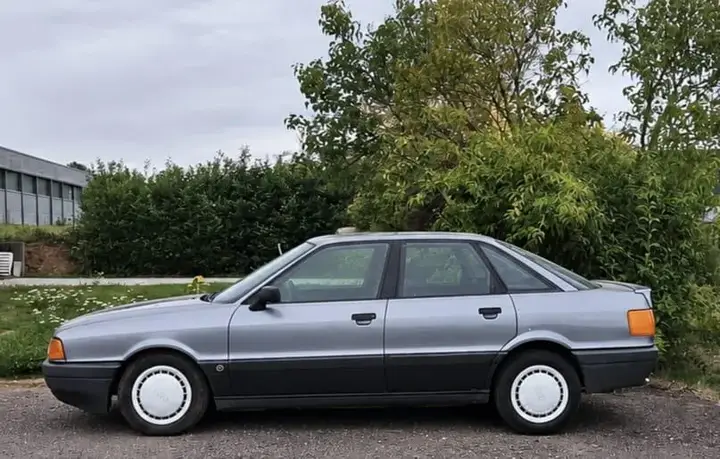 Audi 80